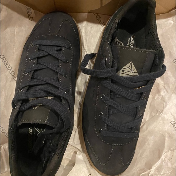 NWT Black suede leather Lowa sneackers. 5 US/ 36 EU. - Picture 2 of 7